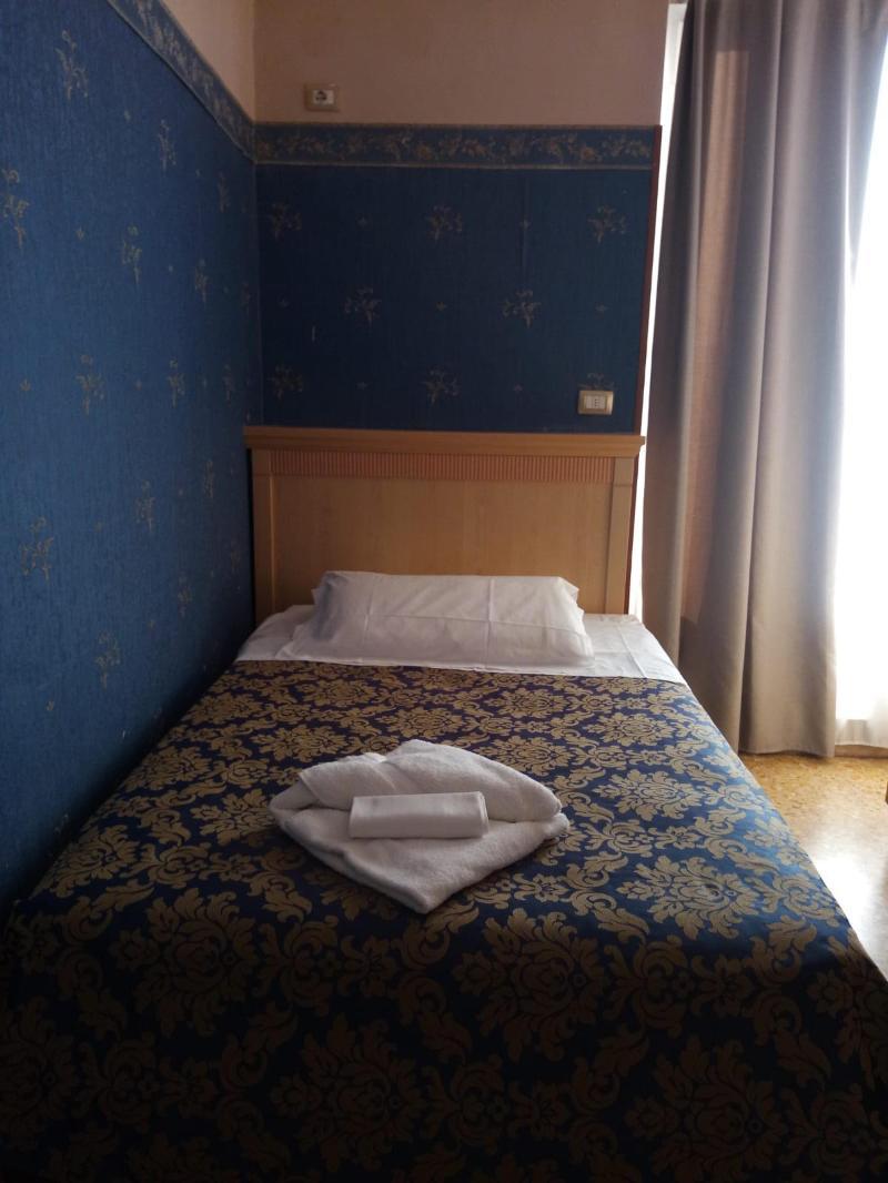 Hhb Hotel Firenze Eksteriør bilde